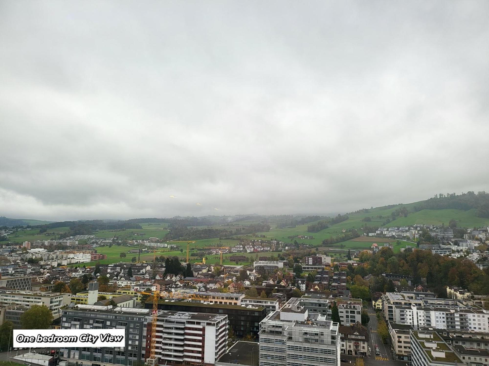 Park Tower City View Apartments Zug Bagian luar foto