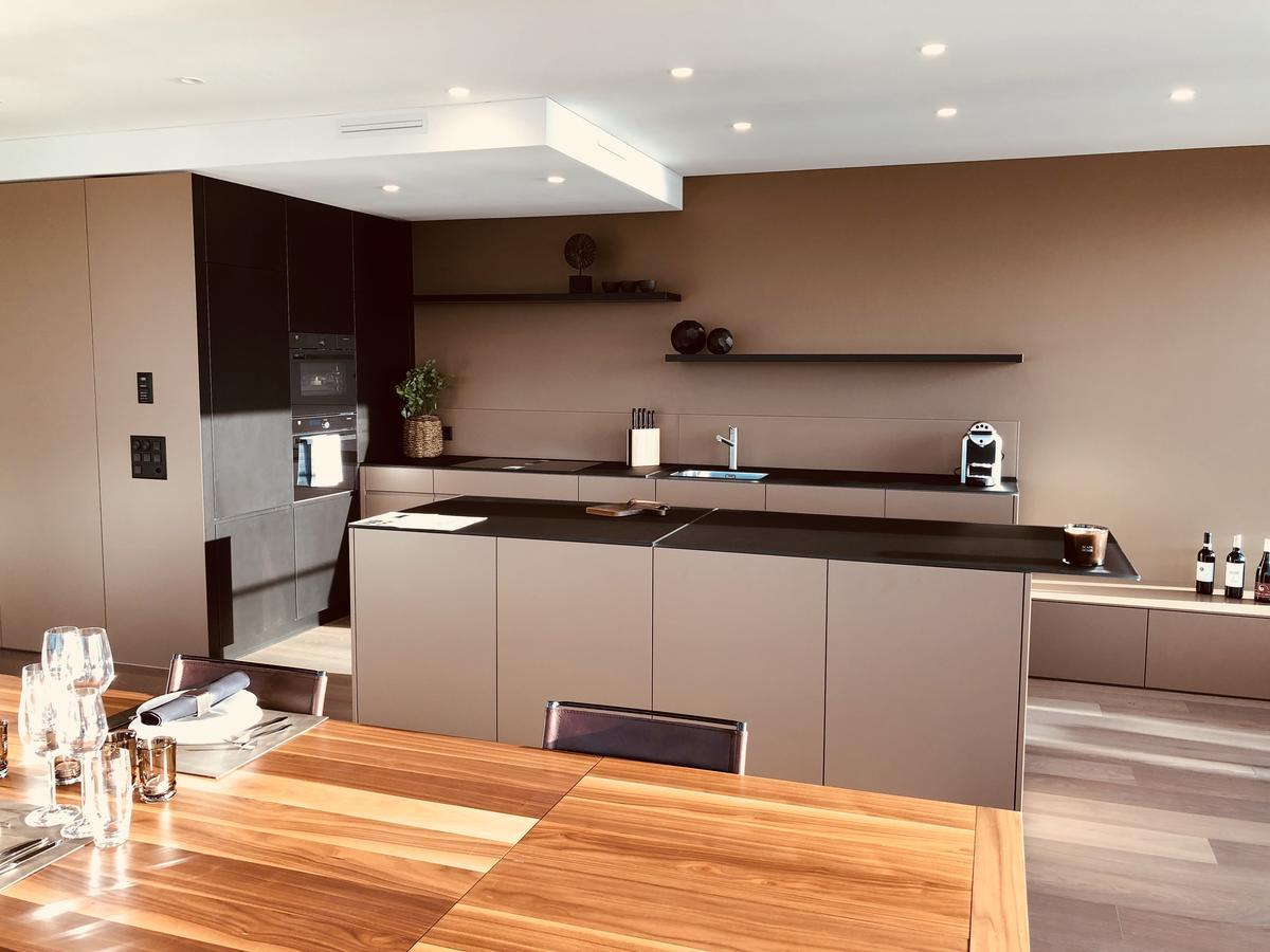 Park Tower City View Apartments Zug Bagian luar foto